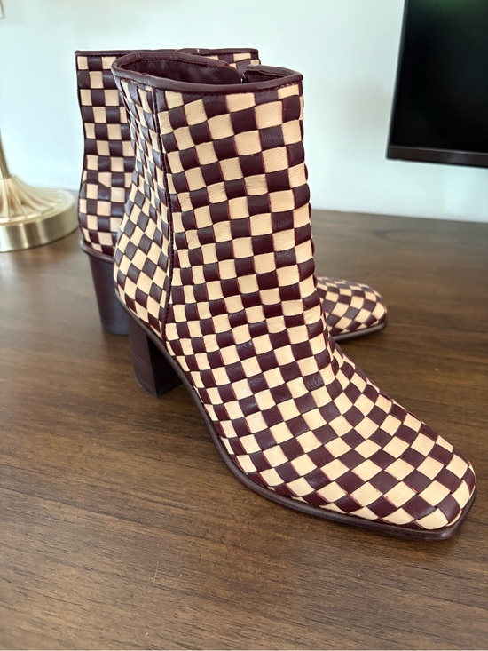 ANTONIO MELANI Shoes - ANTONIO MELANI Woven Leather Checkered Ankle Boots in Cream and Burgundy